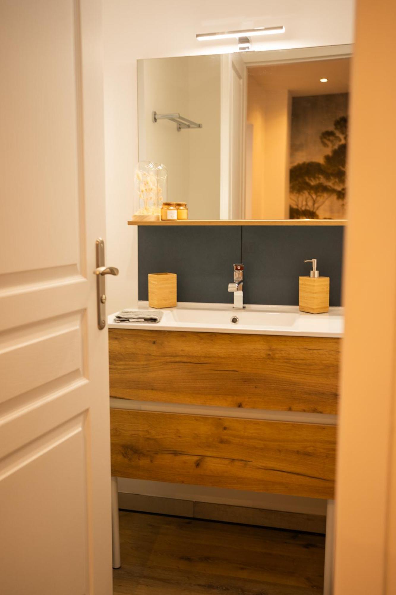Appartements Plein Centre, A 5 Minutes Du Chateau Onzain Luaran gambar